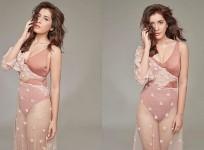 Raashi Khanna in Bikini