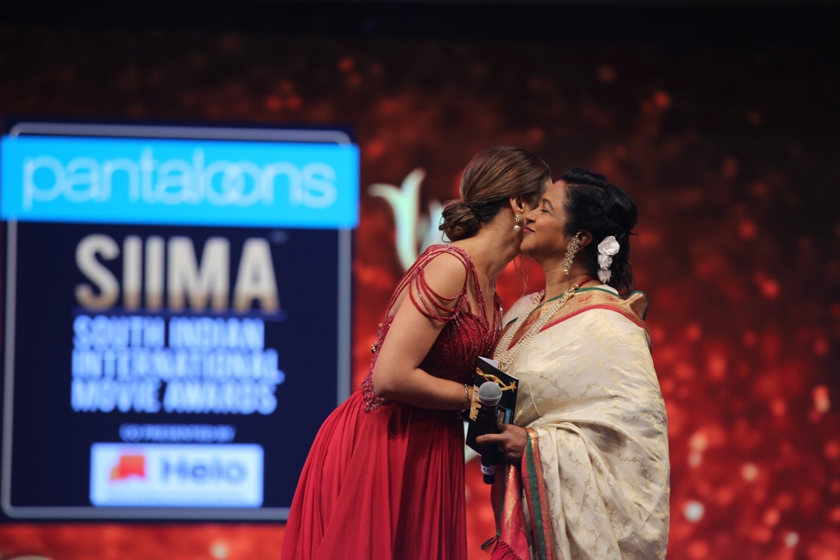 SIIMA Awards Dhanush, Trisha, Mohanlal honoured in Doha; check out