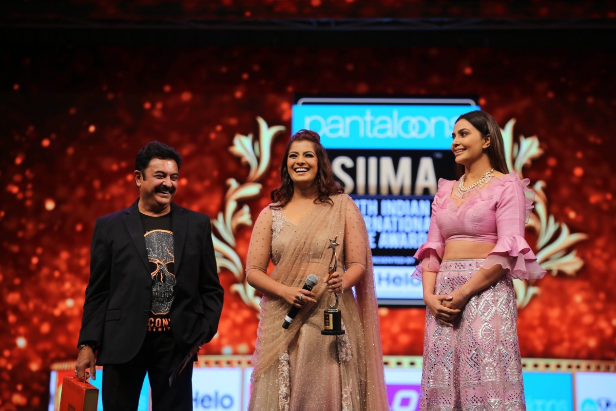 SIIMA Awards Dhanush, Trisha, Mohanlal honoured in Doha; check out