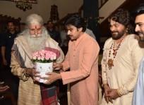 Pawan Kalyan with Amitabh Bachchan, Chiranjeevi and Ram Charan on the sets of Sye Raa Narasimha Reddy