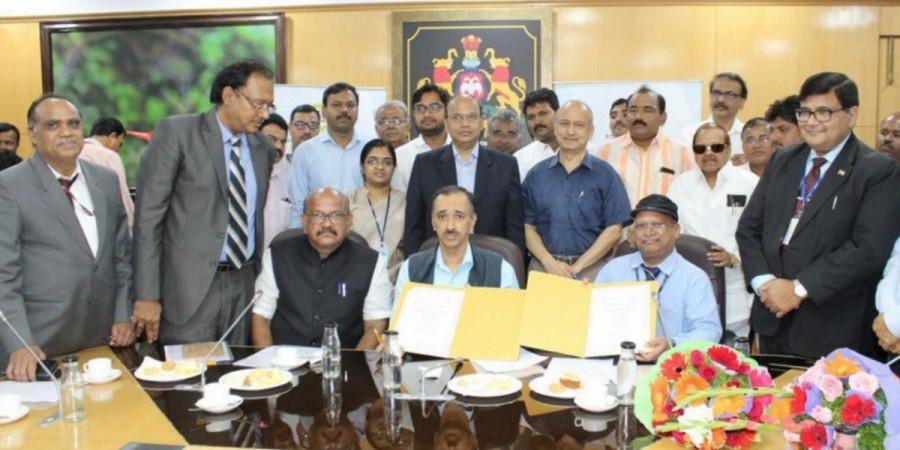 AAI signed an MoU with the Govt. of Karnataka for taking over Kalaburgi Airport. Kalaburgi Airport
