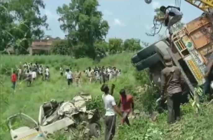 Directions to provide appropriate compensation have been given. UP truck overturned
