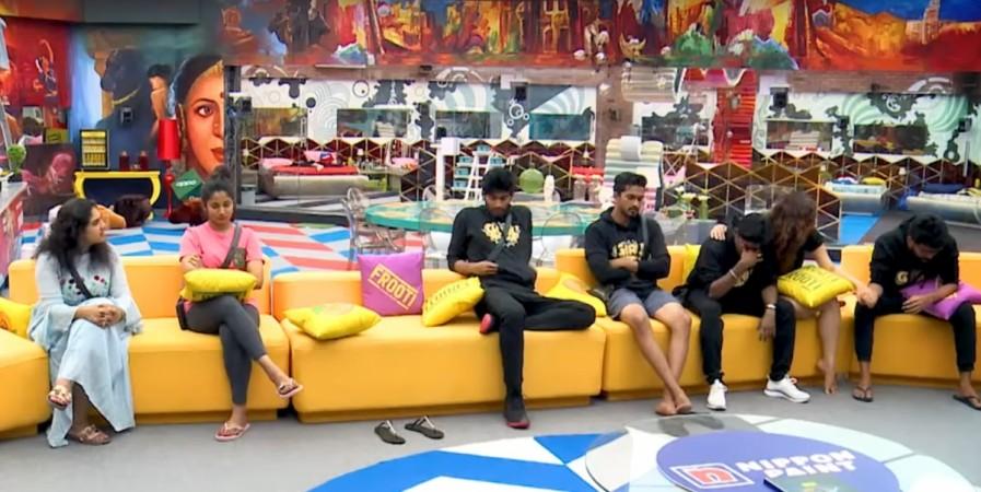 Cheran, Kavin, Losliya, Mugen and Sherin are facing the danger zone. Bigg Boss Tamil 3: Nomination 11th Week