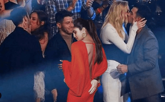 Priyanka Chopra reveals why she photoshopped herself with Nick Jonas in this picture. Priyanka Chopra reveals why she photoshopped herself with Nick Jonas in this picture