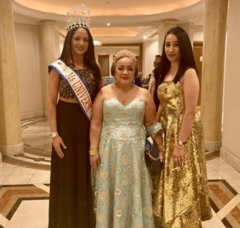 Sonalika Pradhan with others