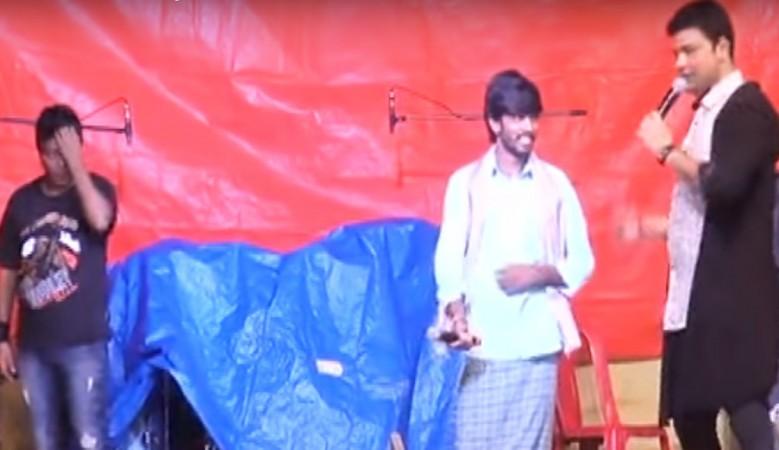A screen shot from the video in which Hanumantha was allegedly insulted. Hanumantha