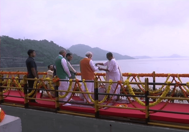 modi in gujarat