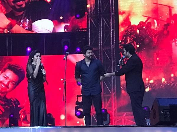 Ramya Subramanian, Vijay and Shiva at Bigil audio launch. Bigil Audio Launch