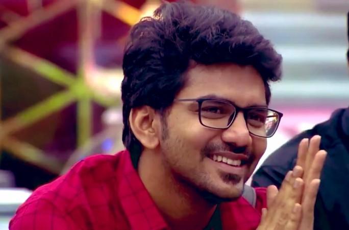 Kavin should quit Bigg Boss Tamil with Rs 5 lakh. Kavin