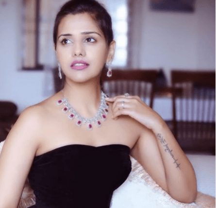 Dalljiet Kaur Dalljiet Kaur