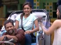 Baba Bhaskar and Vithika Sheru during Battle of the Medallion task in Bigg Boss Telugu 3