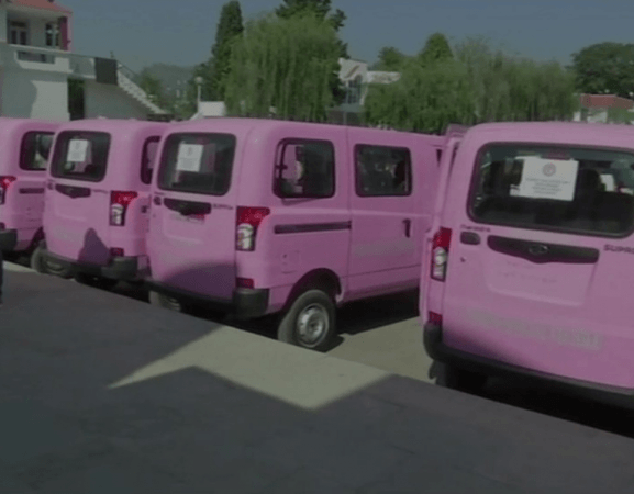pink cabs jammu kashmir