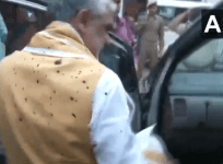 ink thrown bihar minister