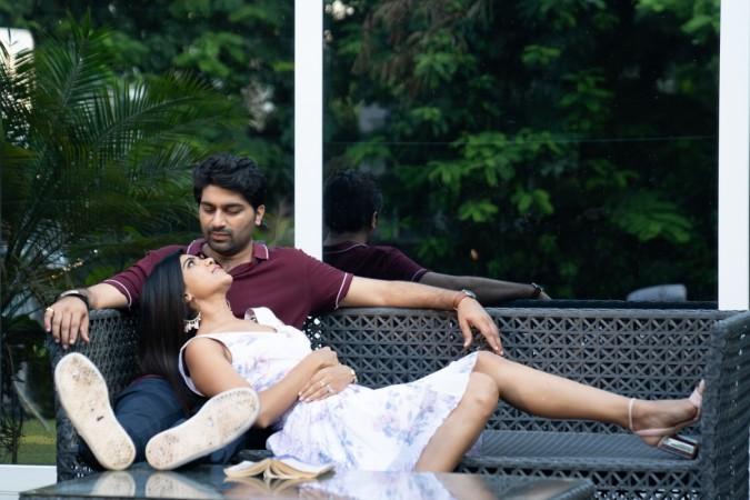 Malhar Thakar And Khushi Shah