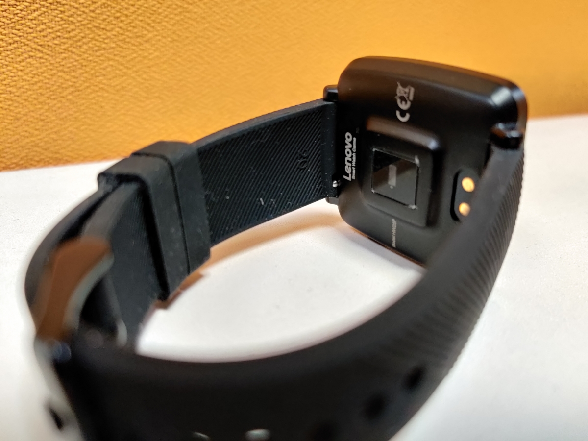 Lenovo carme smartwatch discount review