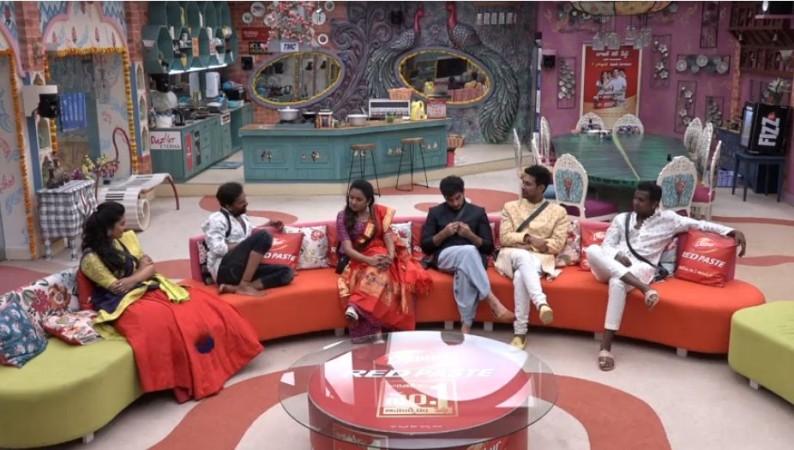Anchor Suma with Bigg Boss Telugu 3 finalist Anchor Suma with Bigg Boss Telugu 3 finalist