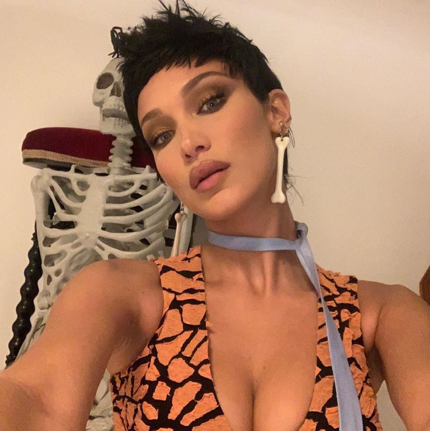 Bella Hadid shows off her jaw-dropping figure in a push-up bra and