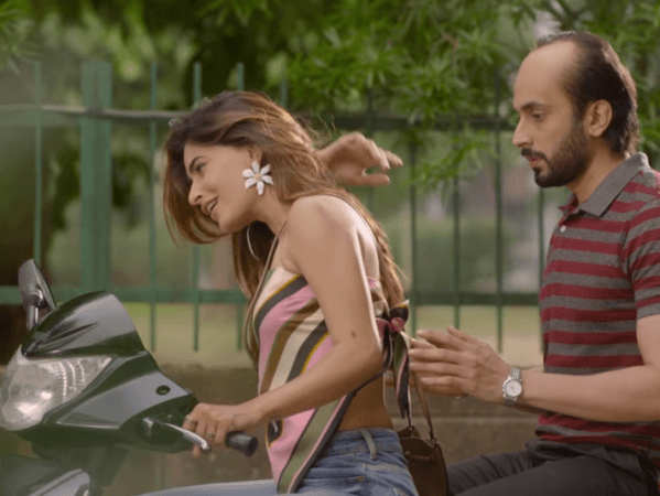 Ujda Chaman still Ujda Chaman still