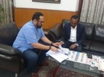 BJP MP Rajeev Chandrasekhar and BBMP commissioner BH Anil Kumar, IAS