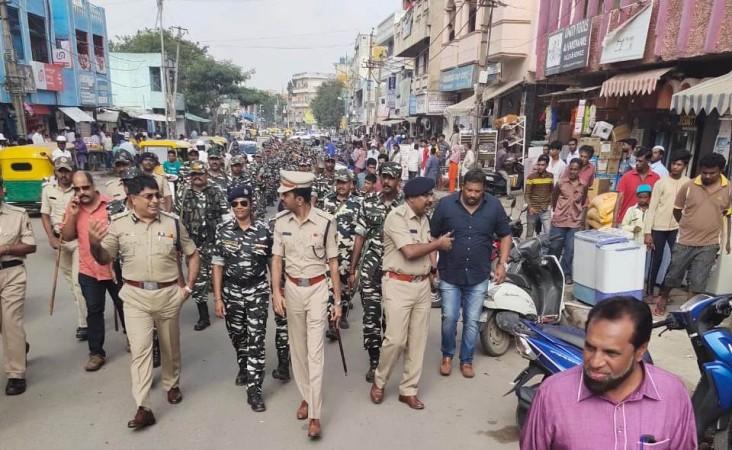 Bengaluru City Police commissioner visits personally to different parts of the city Bengaluru City Police commissioner visits personally to different parts of the city