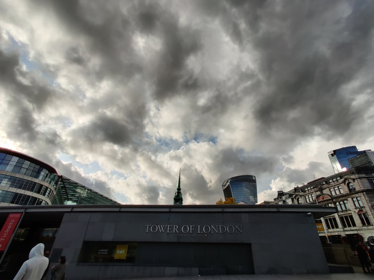 Shot with wide-angle mode