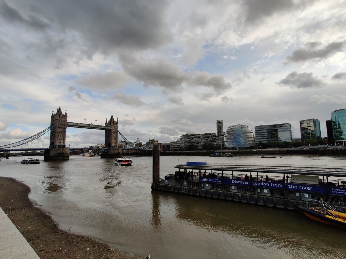 Shot with wide-angle mode