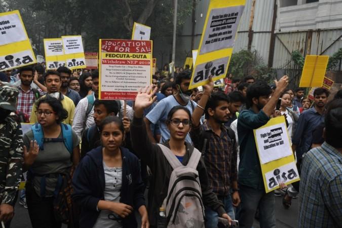 Jnu To Conduct Exams Through Whatsapp Answer Scripts Can Be Sent Through Images Of Hand Written Scripts Ibtimes India