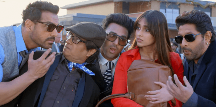 Pagalpanti still Pagalpanti still
