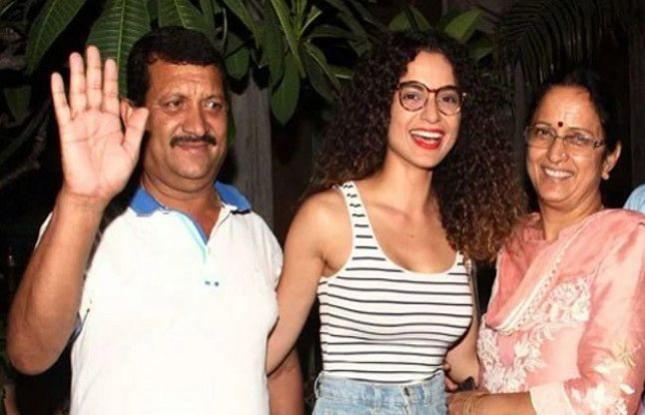 Kangana Ranaut with her parents Kangana Ranaut with her parents