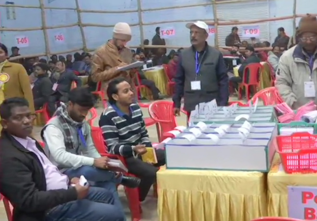 The exits polls have indicated a marginal advantage to the JMM-led alliance but have pointed towards a hung Assembly. Jharkhand assembly elections