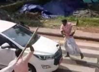 BS Yediyurappa's convoy attacked in Kannur district of Kerala