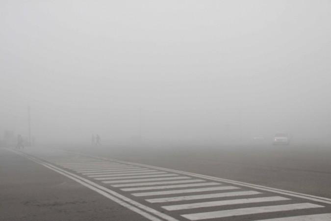 Dense fog engulfs the national capital. Delhi fog