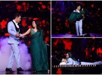Neha Kakkar and Aditya Narayan's sensuous dance performance