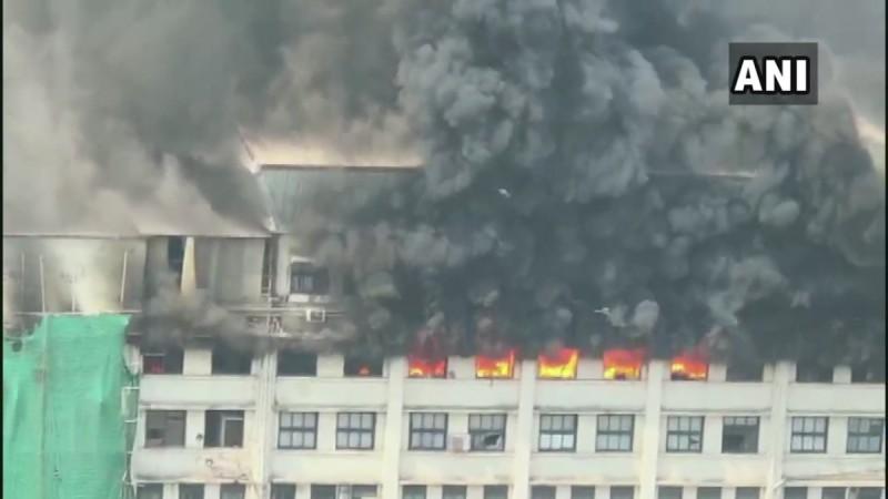 fire in mumbai