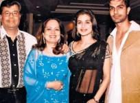 Ameesha Patel with family