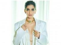 Sonam kapoor