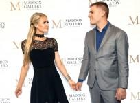 Paris Hilton and Chris Zylka