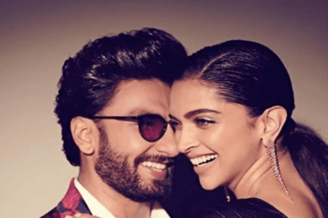 5 times Deepika Padukone and Ranveer Singh twinned unintentionally and left  Instagrammers in splits - Times of India