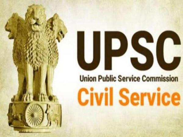 upsc essay top scorer