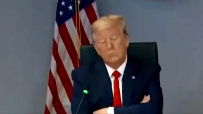 Donald Trump dozzed off during a key coronavirus meeting. Donald Trump sleeps during coronavirus meet