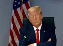 Donald Trump sleeps during coronavirus meet