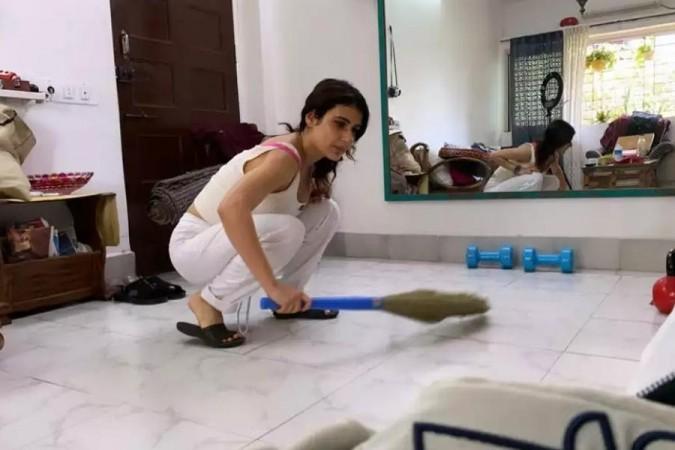 fatima sana Sheikh