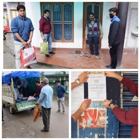 Volunteers of Ration on Wheels. Image: Piyush Singla J&K