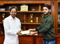 Nithiin meets Telangana CM K Chandrasekhar Rao
