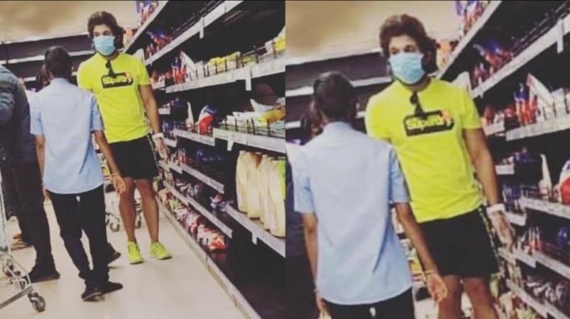 Allu Arjun spotted wearing a mask in a supermarket. Allu Arjun