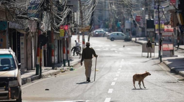 Cop walks 450 km to join duty cop