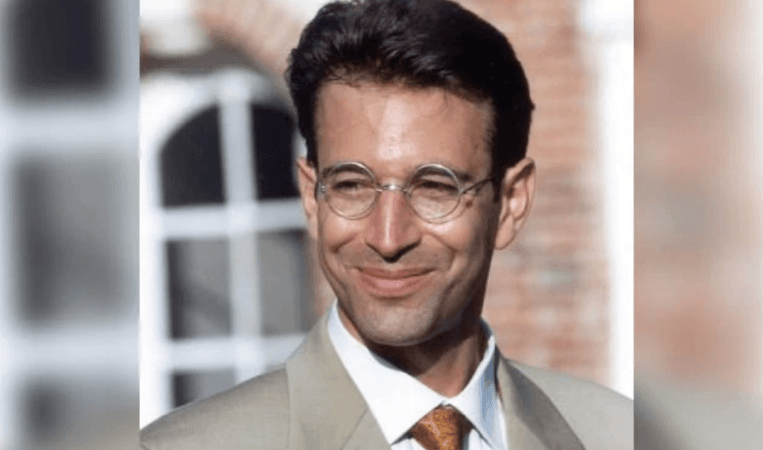Slain Wall Street Journal reporter Daniel Pearl execution, who was abducted and beheaded in Pakistan in 2002. Daniel Pearl execution