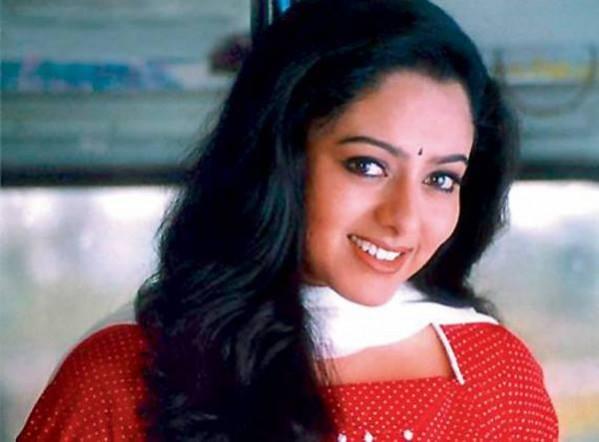 Late actress Soundarya soundarya