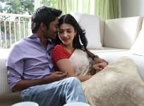 Dhanush and Shruti Haasan