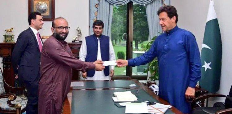 Pakistan Prime Minsiter Imran Khan with Edhi Foundation's Faisal Edhi. imran khan faisal edhi
